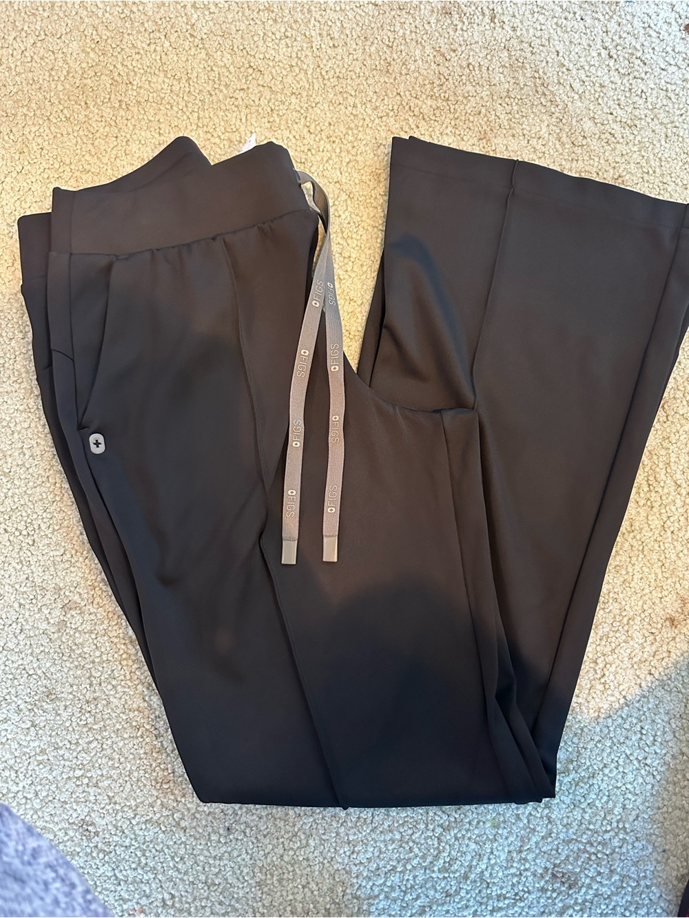 FIGS FORMX Black Women's Evanston Scrub Pants with Drawstring- SIZE LARGE